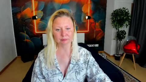 Samanta online show from 06-25-26, 01:27