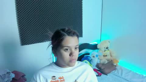 Snapshot of iam_naho chatting on 04-29-26, 09:10 NAHO online show from 04-29-26, 09:10