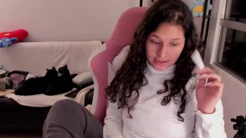 Snapshot of iam_nikki chatting on 02-20-26, 08:05 On instagram Imm NikkiHelp me reach 100 likes online show from 02-20-26, 08:05