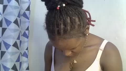Snapshot of iam_nisa chatting on 06-28-26, 12:27 iam_nisa online show from 06-28-26, 12:27