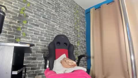 Samy   online show from 10-30-25, 11:33