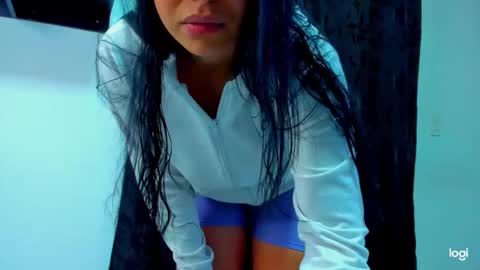 Snapshot of iam_your_fantasy chatting on 11-19-25, 01:27 iam_your_fantasy online show from 11-19-25, 01:27