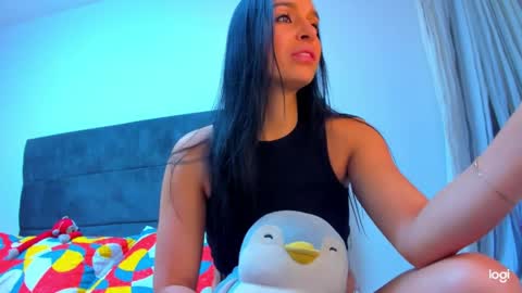 Snapshot of iam_your_fantasy chatting on 03-26-26, 02:39 iam_your_fantasy online show from 03-26-26, 02:39