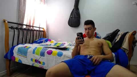 iam_yourbabyprincess_xd online show from 01-08-25, 05:26