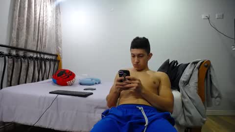 iam_yourbabyprincess_xd online show from 02-18-25, 04:48