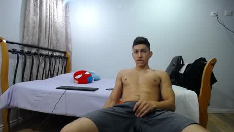 iam_yourbabyprincess_xd online show from 02-24-25, 03:44