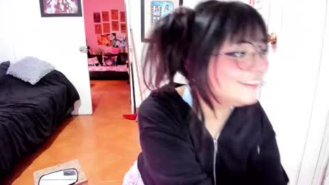 Zoe 3 online show from 01-08-26, 10:12