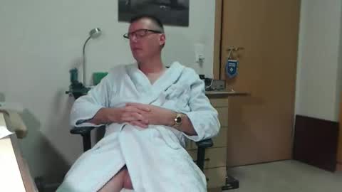 Snapshot of iamachim chatting on 10-13-25, 04:18 iamachim online show from 10-13-25, 04:18