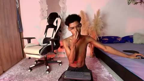 Snapshot of iamandrey_ chatting on 07-21-26, 01:52 iamandrey_ online show from 07-21-26, 01:52