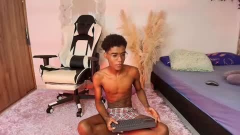 Snapshot of iamandrey_ chatting on 07-27-26, 12:01 iamandrey_ online show from 07-27-26, 12:01