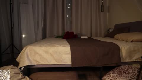 Claire online show from 12-19-25, 06:15