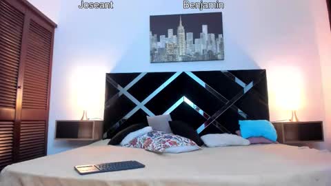 Snapshot of iamduque chatting on 03-12-26, 03:23 Iam Joseant online show from 03-12-26, 03:23