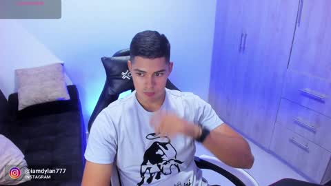 Snapshot of iamdylan777 chatting on 02-02-25, 06:48 Dylan independent model online show from 02-02-25, 06:48