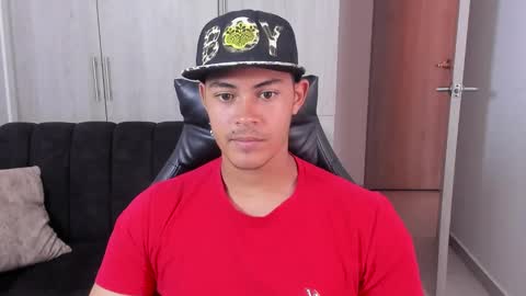 Snapshot of iamdylan777 chatting on 10-09-25, 02:15 Dylan independent model online show from 10-09-25, 02:15