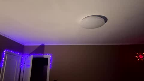 Snapshot of iamhereandnow chatting on 09-12-25, 03:28 iamhereandnow online show from 09-12-25, 03:28