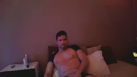 Snapshot of iamhereandnow chatting on 11-18-25, 11:26 iamhereandnow online show from 11-18-25, 11:26