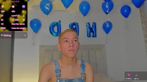 Snapshot of iamjulian_ chatting on 10-13-25, 10:59 Juliiiiian online show from 10-13-25, 10:59