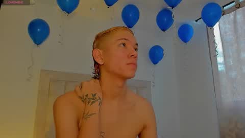 Snapshot of iamjulian_ chatting on 10-16-25, 07:26 Juliiiiian online show from 10-16-25, 07:26