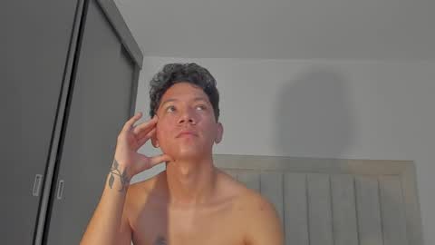 Juliiiiian online show from 05-21-26, 11:39
