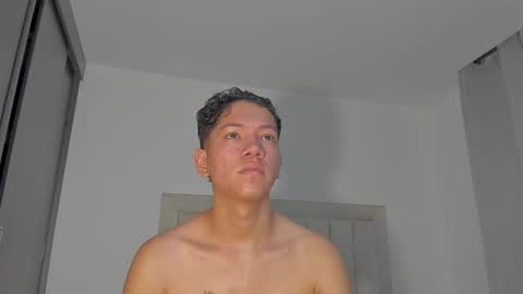 Juliiiiian online show from 06-02-26, 11:01