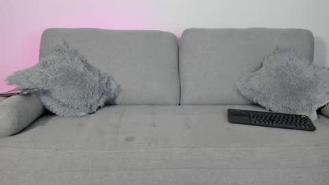    online show from 05-08-26, 07:19