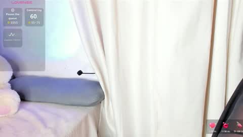 Lara online show from 12-22-25, 02:47