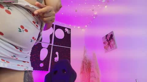 IM LOLA  online show from 12-18-25, 06:52