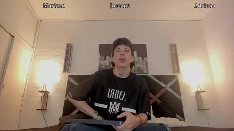 Snapshot of iammariano chatting on 10-11-25, 03:28 Mariano online show from 10-11-25, 03:28