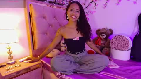 Snapshot of iammeloddy777 chatting on 10-14-25, 01:56 iammeloddy777 online show from 10-14-25, 01:56