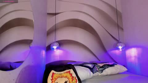 Nayuta online show from 01-04-25, 08:16