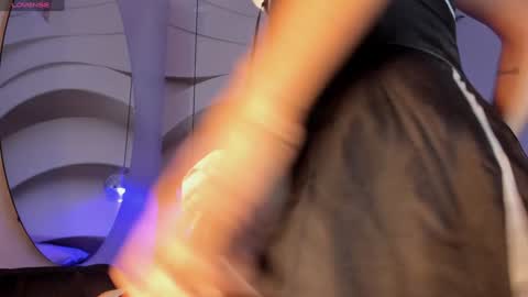 Nayuta online show from 01-11-25, 08:21