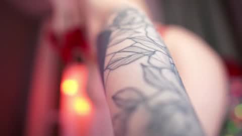 Snapshot of iamninamint chatting on 12-23-24, 04:50 Nina online show from 12-23-24, 04:50