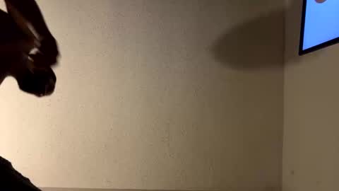 iamtheone403 online show from 12-19-25, 01:12