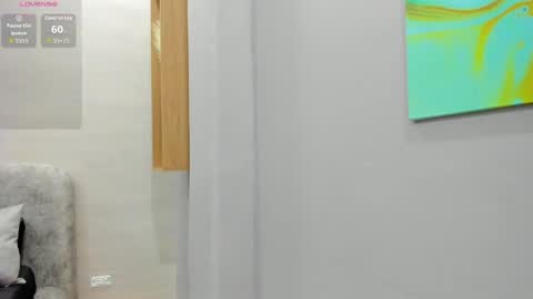 Snapshot of ian_castillo_ chatting on 06-06-26, 11:04 IAN CASTILLO online show from 06-06-26, 11:04