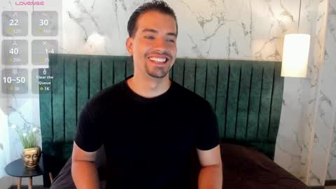 Snapshot of ian_davis chatting on 01-23-25, 11:47 Ian Davis online show from 01-23-25, 11:47