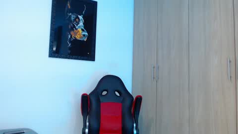 I A N -- H A M M E R online show from 12-27-24, 01:53