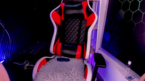 Ian  online show from 04-29-26, 01:21