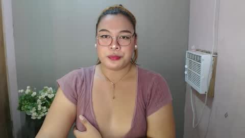 Snapshot of iana_whorexxx chatting on 12-13-24, 08:04 iana online show from 12-13-24, 08:04