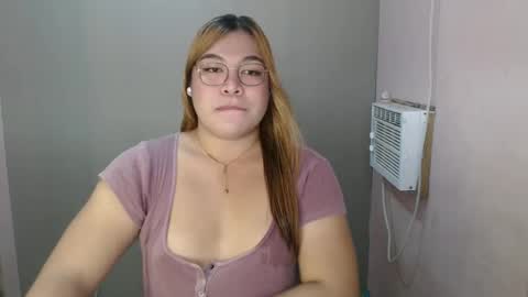 Snapshot of iana_whorexxx chatting on 01-05-25, 10:32 iana online show from 01-05-25, 10:32