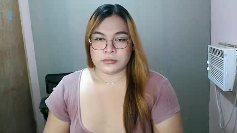 Snapshot of iana_whorexxx chatting on 02-19-25, 08:44 iana online show from 02-19-25, 08:44