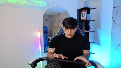 Ian  online show from 06-05-26, 10:37