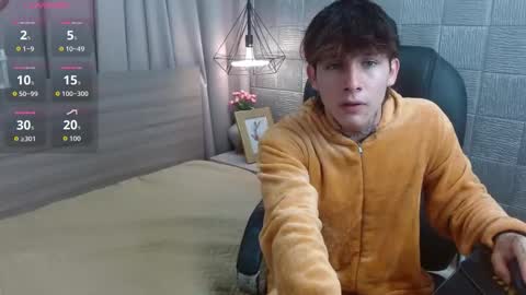 Snapshot of iancute_ chatting on 09-10-25, 03:17 ian online show from 09-10-25, 03:17