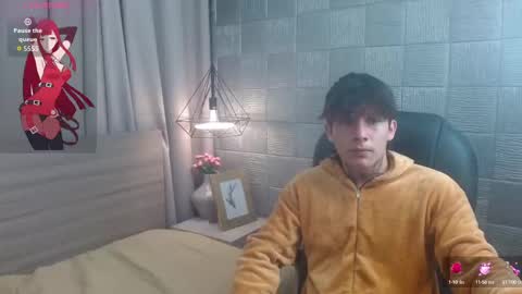 Snapshot of iancute_ chatting on 09-12-25, 04:23 ian online show from 09-12-25, 04:23