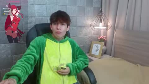 Snapshot of iancute_ chatting on 09-14-25, 04:33 ian online show from 09-14-25, 04:33