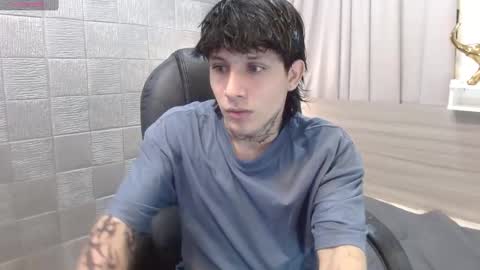 ian online show from 11-18-25, 02:17