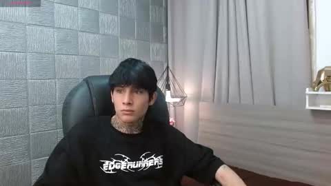 ian online show from 02-08-26, 01:36