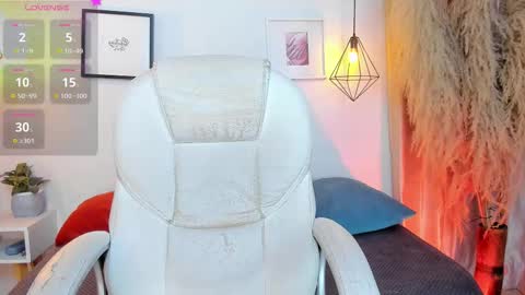 ian  online show from 10-02-25, 03:13