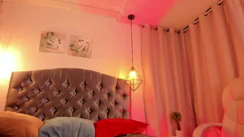 ian  online show from 10-25-25, 03:58