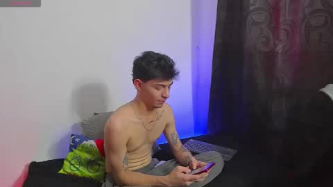 Ian Lark online show from 04-30-26, 06:25