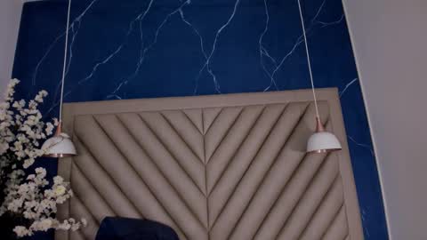 ibbie_ online show from 10-08-25, 12:25